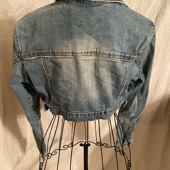 Cropped jean jacket - Picture 5 of 6